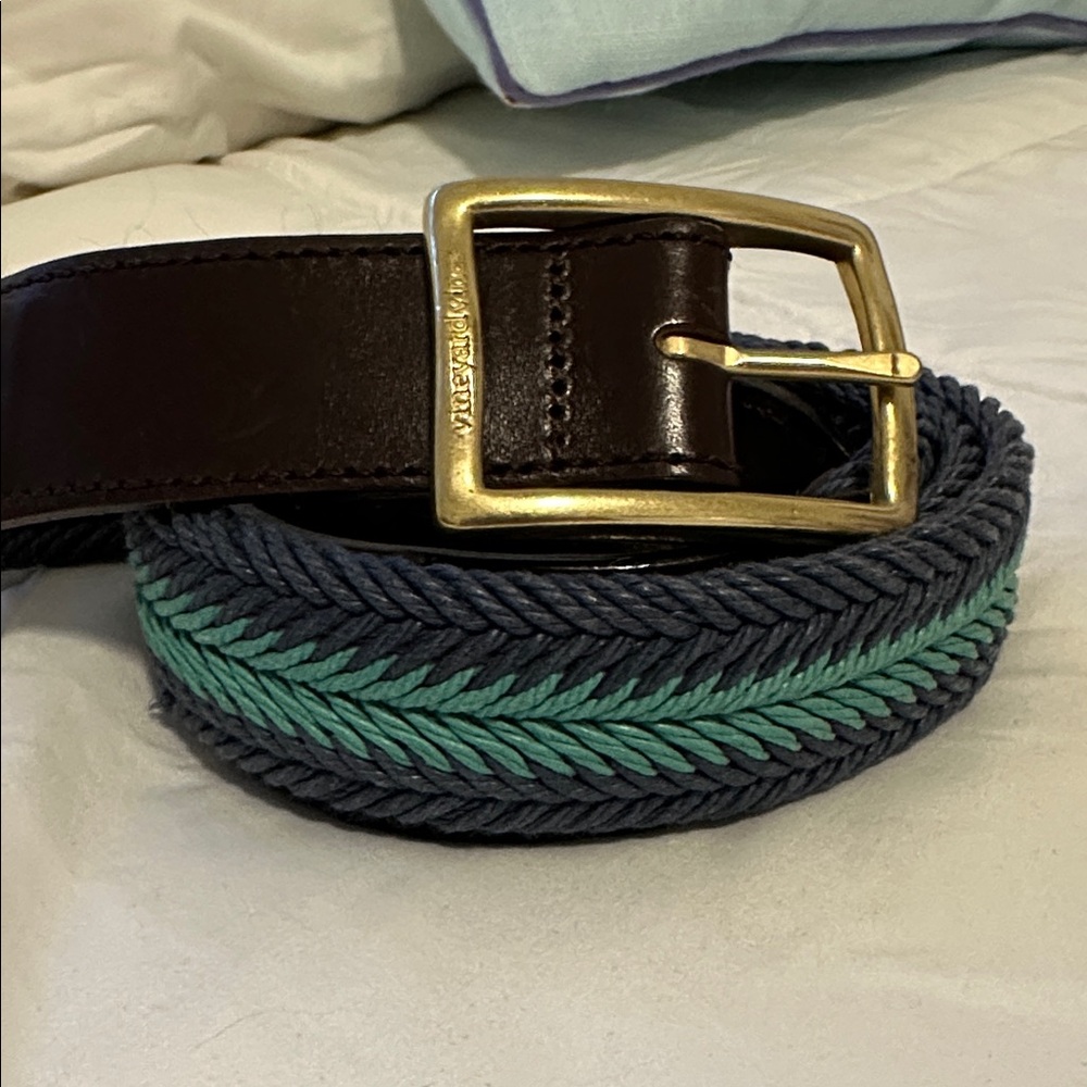 Vineyard Vines braided belt